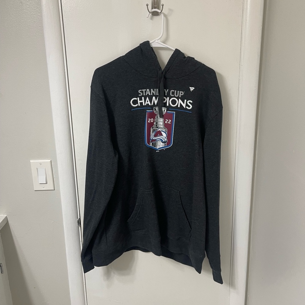 Men’s Fanatics Colorado Avalanche Stanley Cup Champions Hoodie